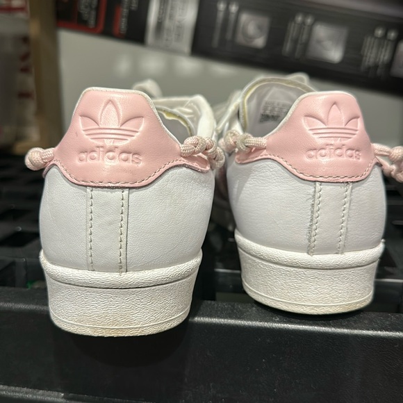 adidas superstar in light pink stripes - Picture 2 of 5